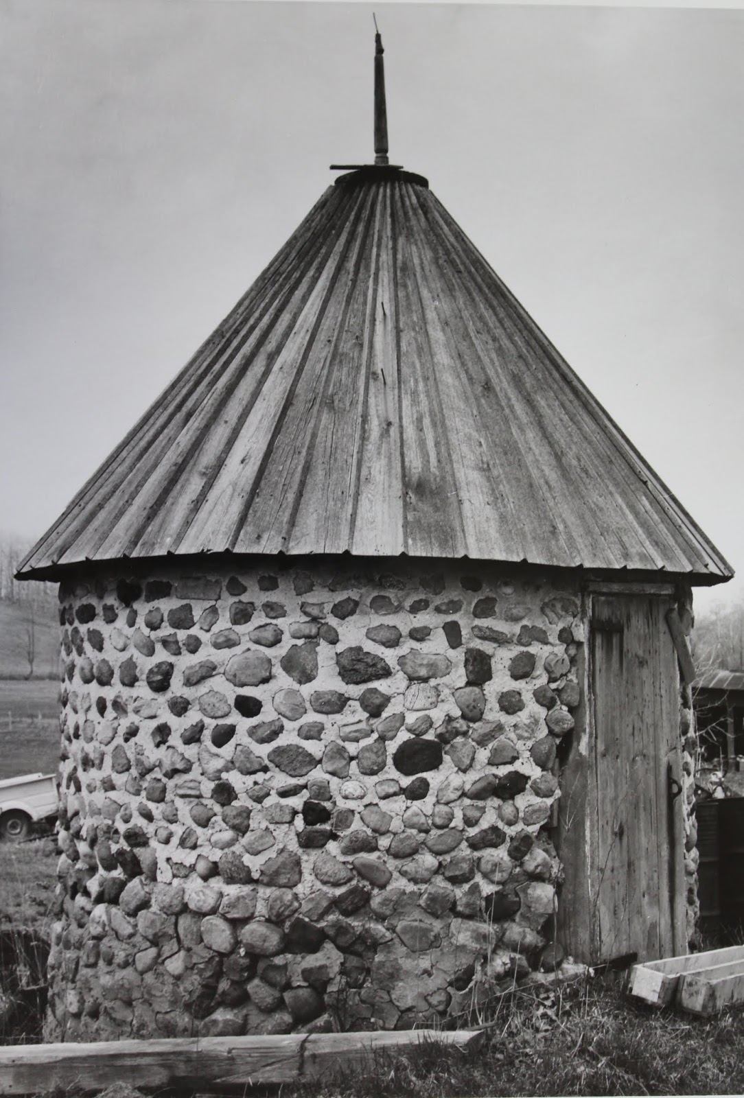 Herkimer - smoke house, Route 472, Ilion